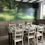 Bed and Breakfast Vijverhoef 3*