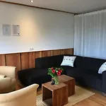 Vijverhoef Bed and Breakfast 3*