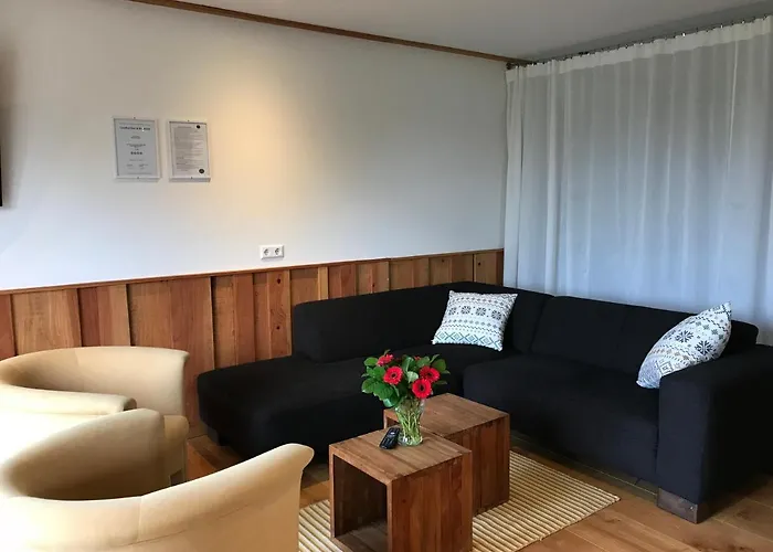 Vijverhoef 住宿加早餐酒店 3*