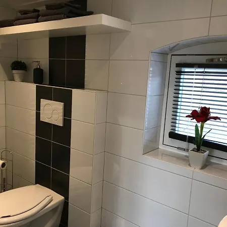 Vijverhoef 3* Ulicoten